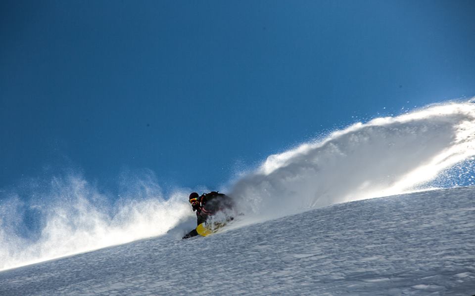 Le splitboard Rossignol XV est une incroyable planche dans toutes les conditions de neige 